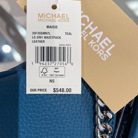 MICHAEL KORS
Maisie Large Pebbled Leather 2-in-1 Sling Pack
Teal
NWT - Picture 15 of 16